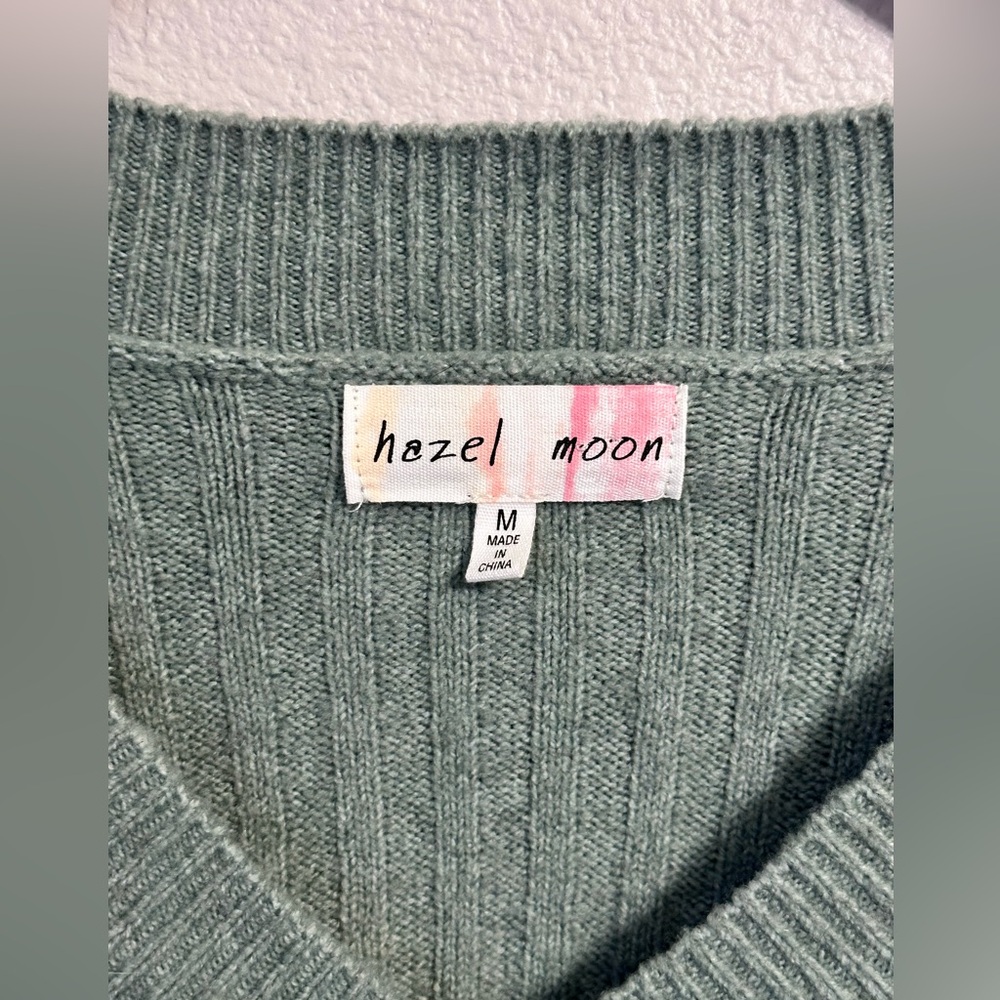 Women’s Hazel Moon Sweater - Picture 2 of 3